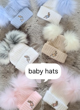 Boys and girls peter rabbit theme pom pom hats