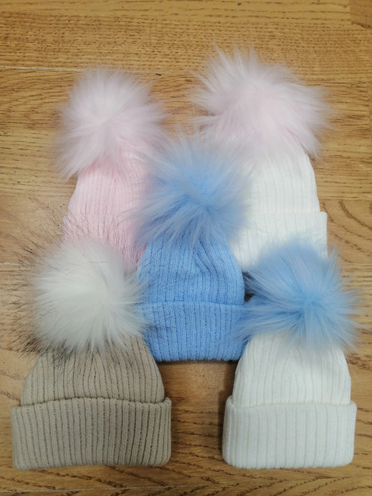 Baby Boys and girls knitted  single  pom pom hats