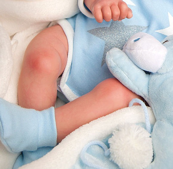 Spanish reborn doll comes with blanket  teddy  dummy and nappy