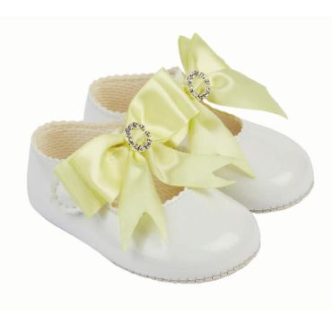 Baypods baby  girls  pre walker soft sole pram shoes